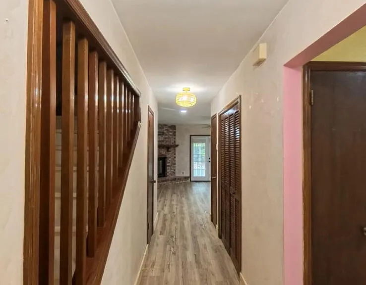 3054 Cobblewood Ln N — Photo 2