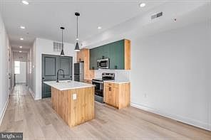 3rd image of 1223 W Lehigh Ave #B