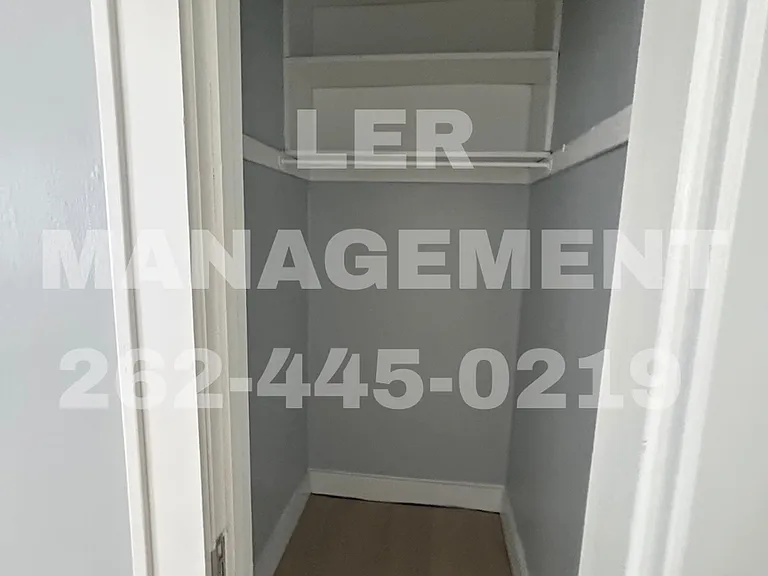 2701 Arlington Ave — Photo 6