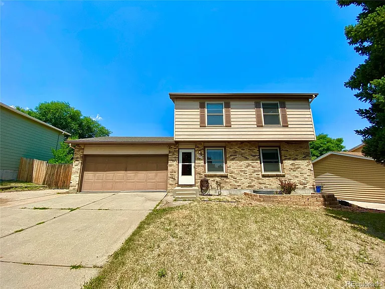 10557 Quail St — Photo 1