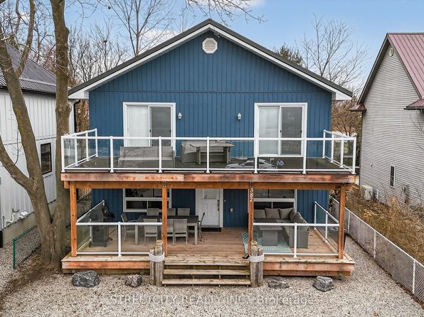 387 Stanley Park Dr, Central Elgin, ON N5L 1E7
