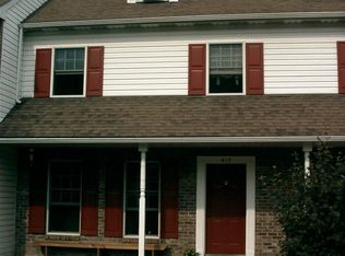 417 Cahill Cir, Honey Brook, PA 19344