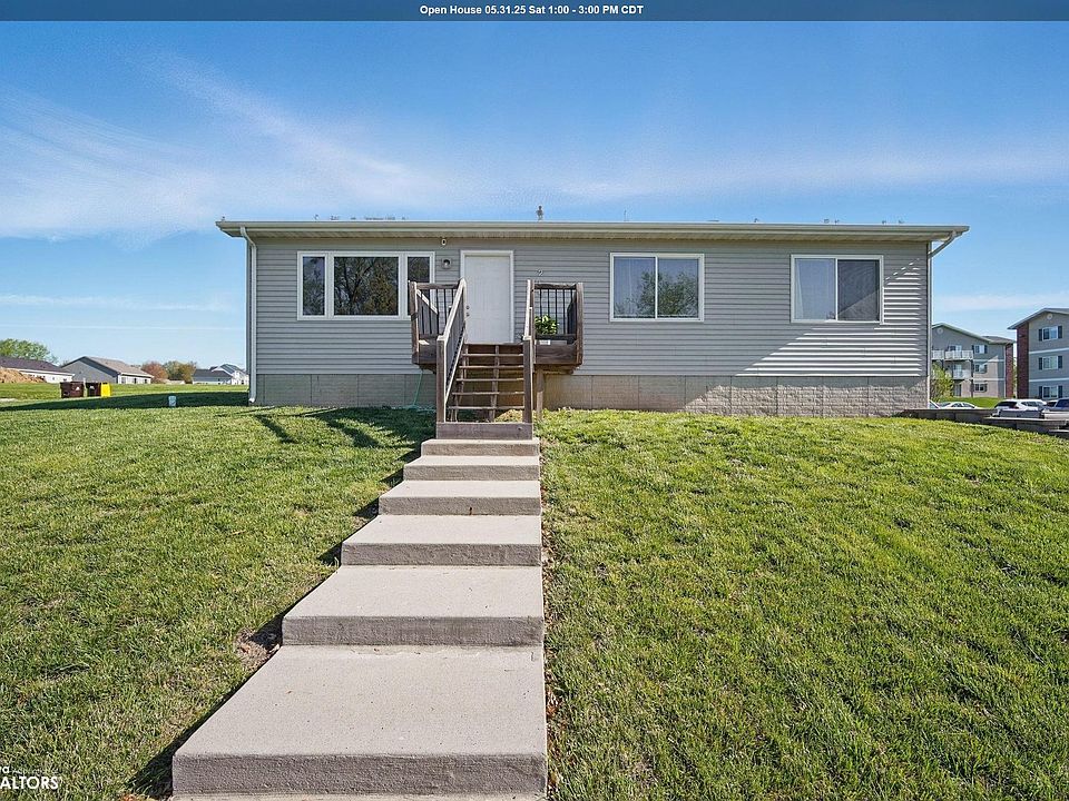 1st image of 259 Manor Dr