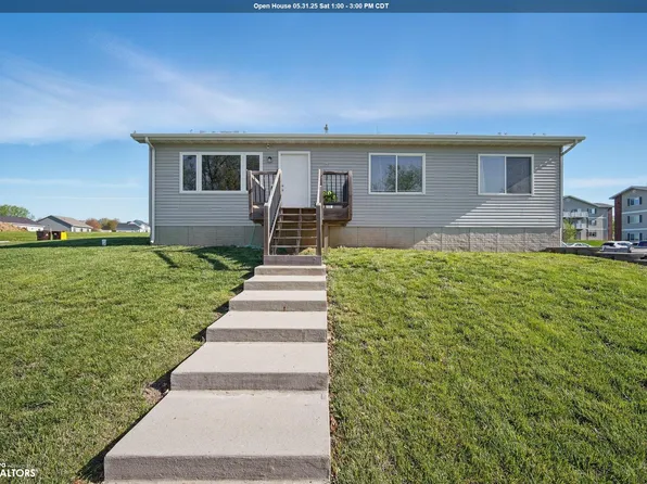 259 Manor Dr, Osceola, IA 50213