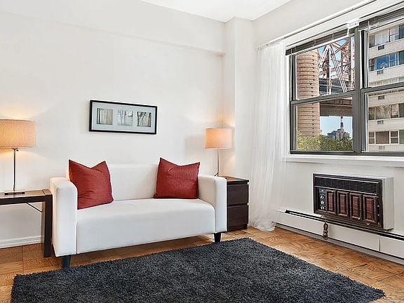 2nd image of 40 Sutton Pl APT 3A