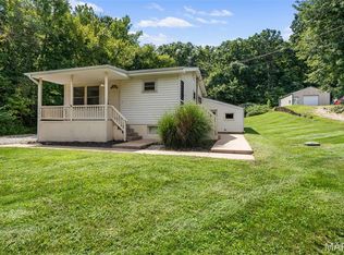 5916 State Road Pp, High Ridge, MO 63049