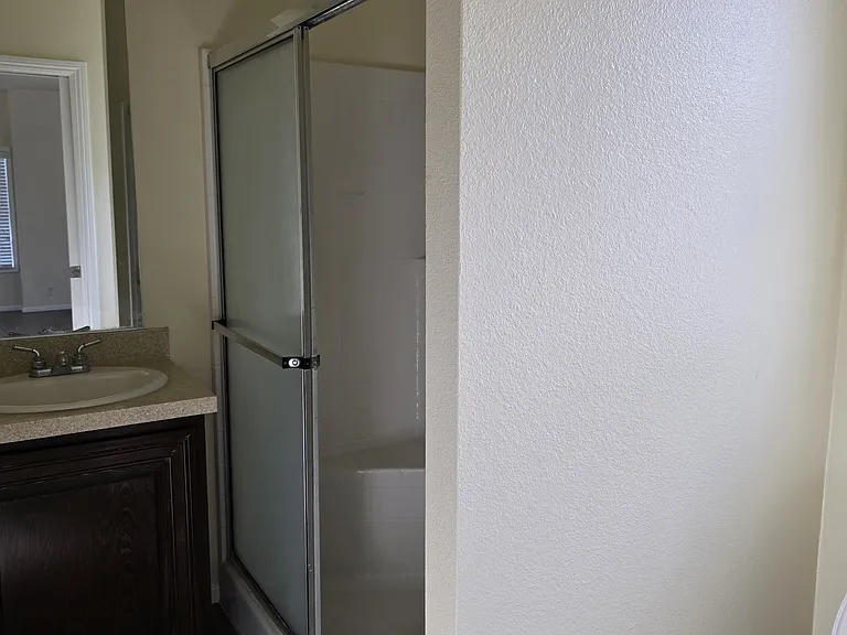 1740 N Santa Fe Ave #14 — Photo 4