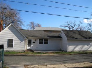 1 Beacon Ter, Keansburg, NJ 07734