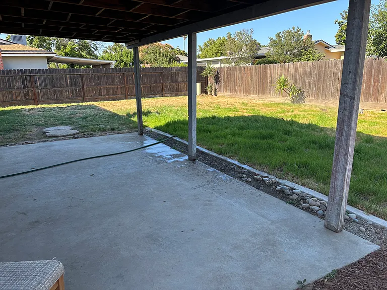 4504 N Garden Ave — Photo 12