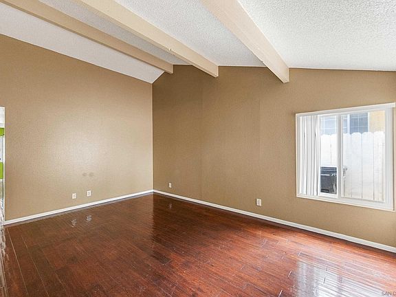 4th image of 793 William St