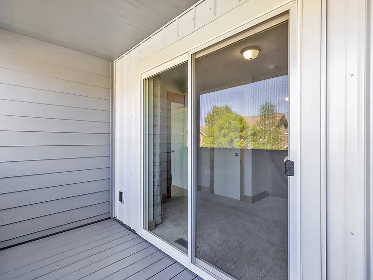 2781 Renee Way — Photo 28