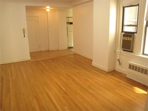 1st image of 157 E 72nd St APT 2H