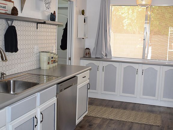 4th image of 645 S Revolta Cir
