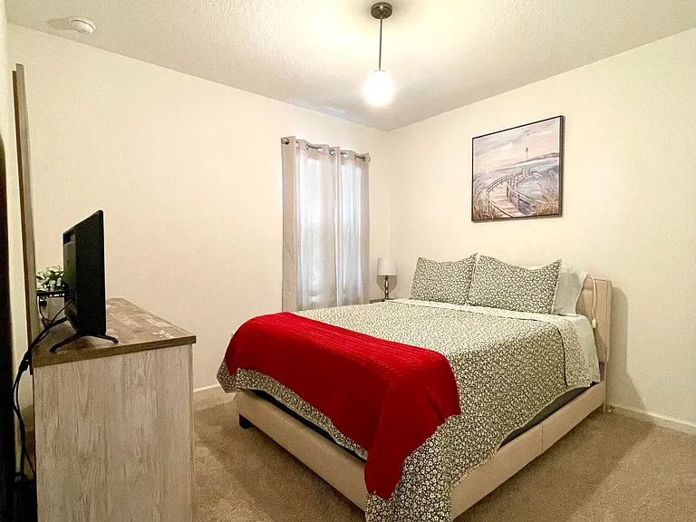 10574 SW Cambria Ln — Photo 30