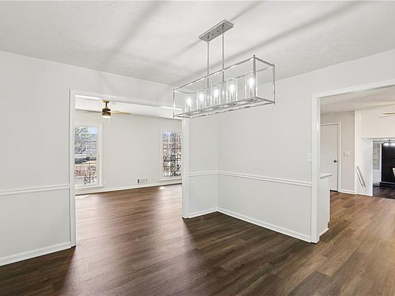 5th image of 2886 Jones Mill Rd