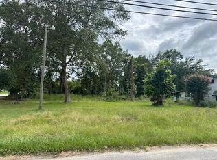 209 E Ohoopee St, Fitzgerald, GA 31750