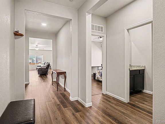 3rd image of 2150 Kerry Street