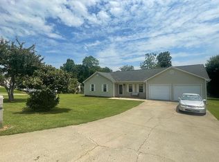 1681 Oakmont Dr, Lenoir, NC 28645