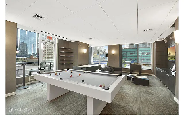 Sold by Douglas Elliman | media 15