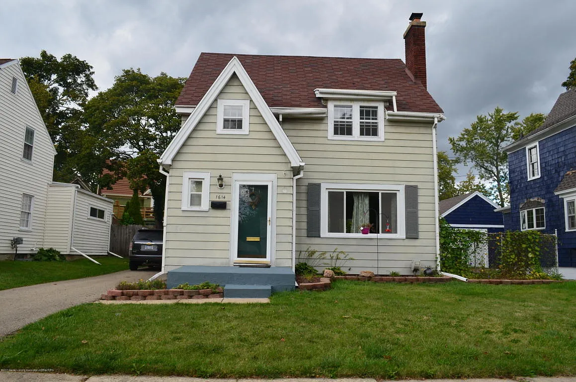 1614 Inverness Ave photo 1