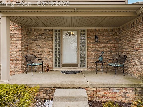 4th image of 1874 Rothbury Dr