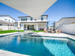 3879 W Serpentine Dr, San Tan Valley, AZ 85142