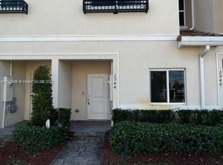 2944 NW 180th St #2944, Miami Gardens, FL 33056