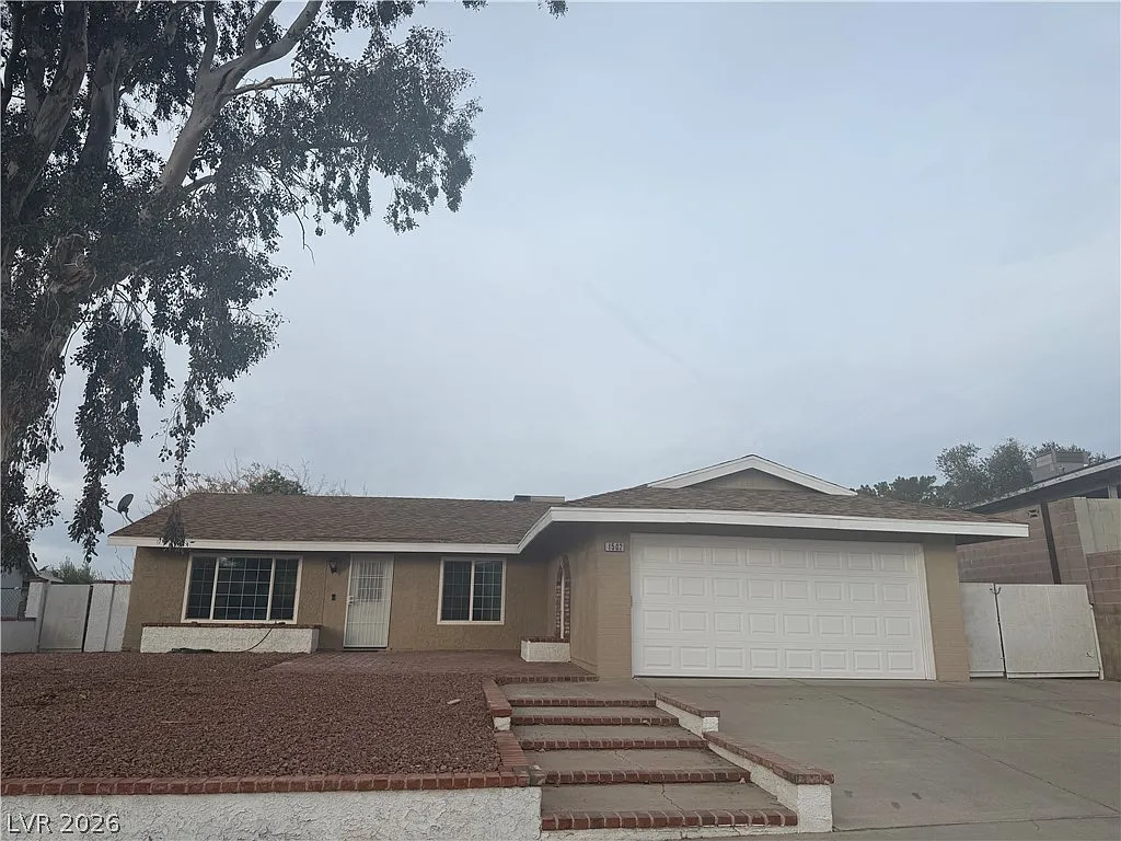 3 bed, 2.0 bath, 1231 sqft, $2,150 — Photo 1