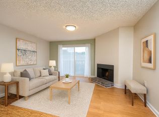 1402 Camp Rd APT 5E, Charleston, SC 29412