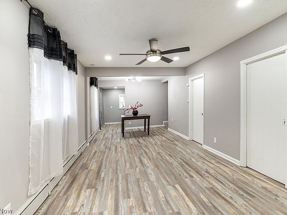 4th image of 1416 Copper Creek Dr