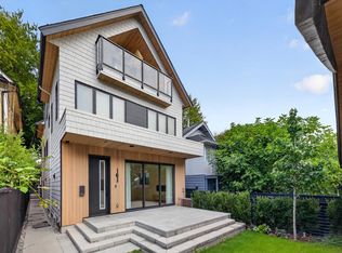 58 E 40th Ave #2, Vancouver, BC V5W 1L4