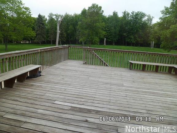 5th image of 927 Andover Blvd NE