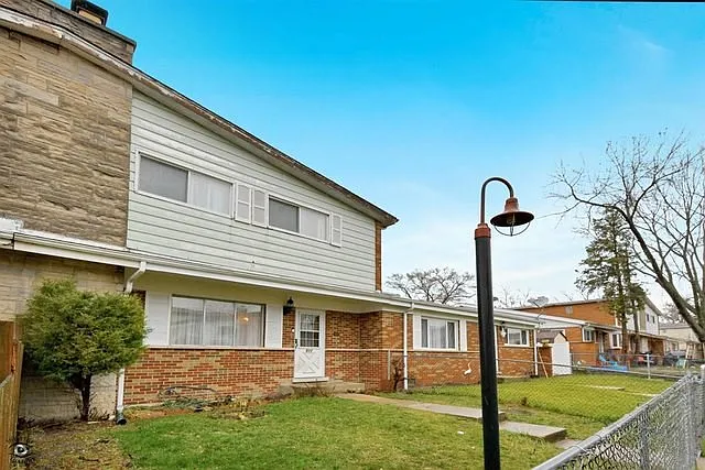 511 Glenshire Rd photo 1