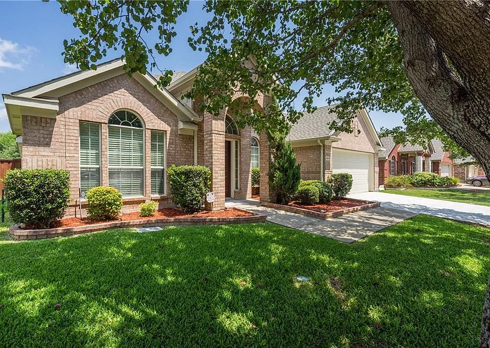 1st image of 3004 Lena Dr