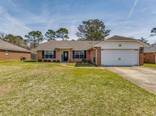 1910 Coral Island Rd, Pensacola, FL 32506