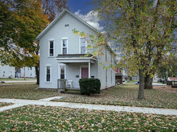 317 E 7th St, Kaukauna, WI 54130