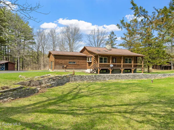 293 Tompkins Road, Ravena, NY 12143