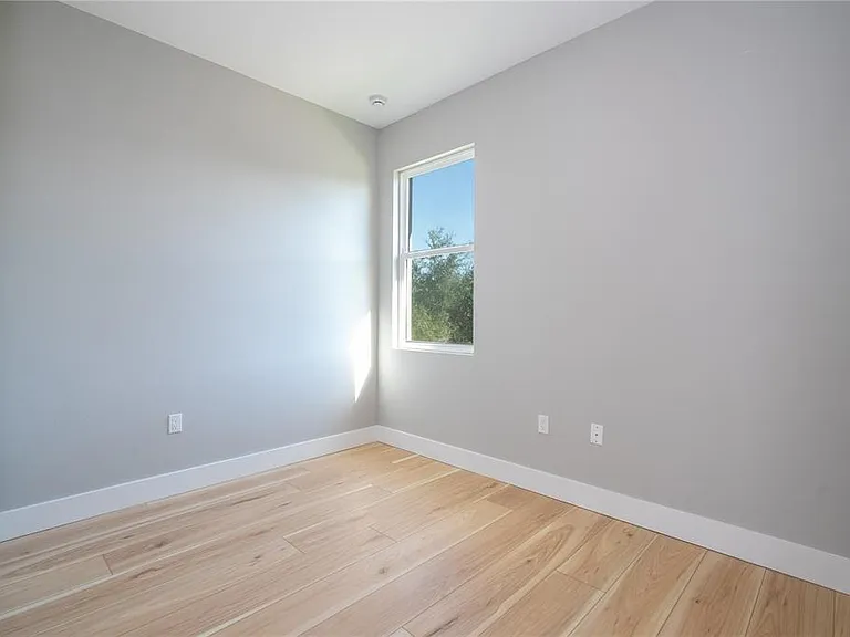 70 McDill Dr — Photo 78