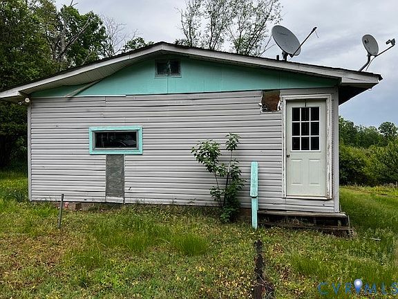 2nd image of 211 Morning Glory Ln