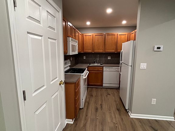 5th image of 29857 Cathy Ln