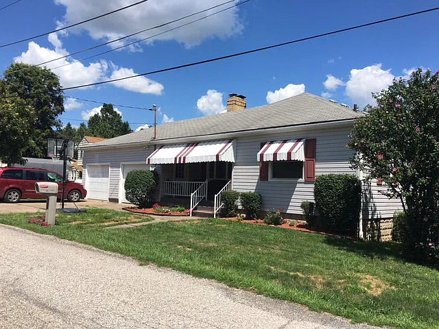12 Highland Heights Road photo 1