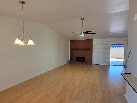 3rd image of 9416 N 52nd Ln