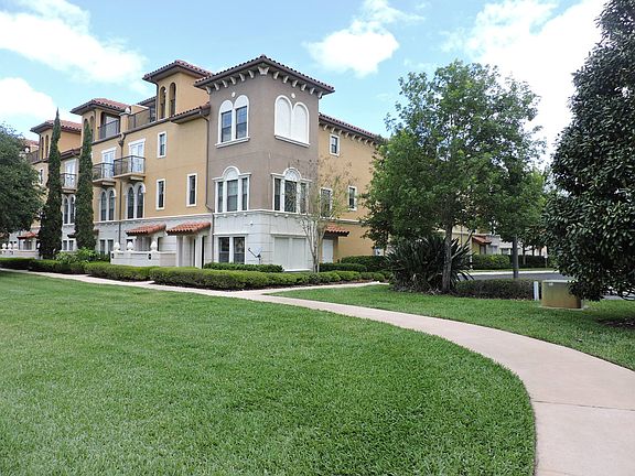 2nd image of 5001 San Marino Cir