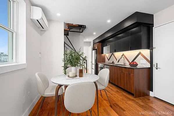 Rented by Compass | media 2