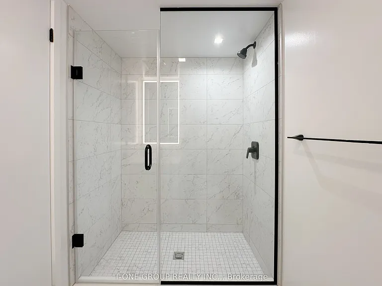 609 Sherbourne St #1804 — Photo 13