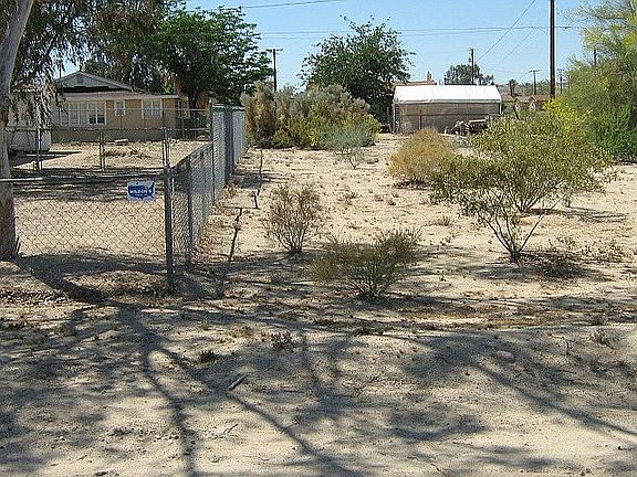 5th image of 6580 Block 49 Palms Ave