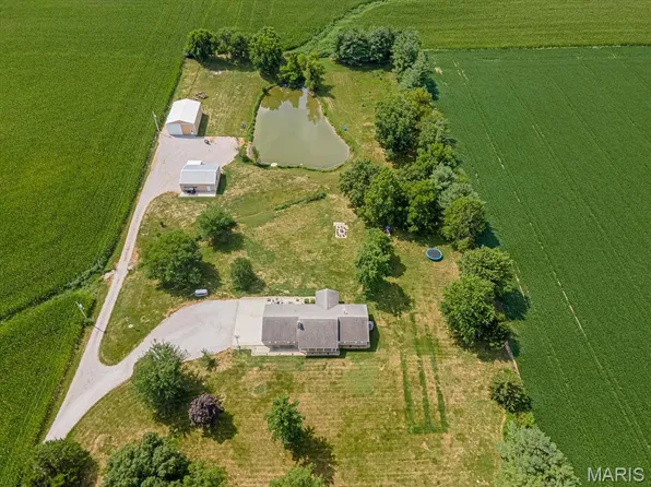 1520 State Route 3, Red Bud, IL 62278