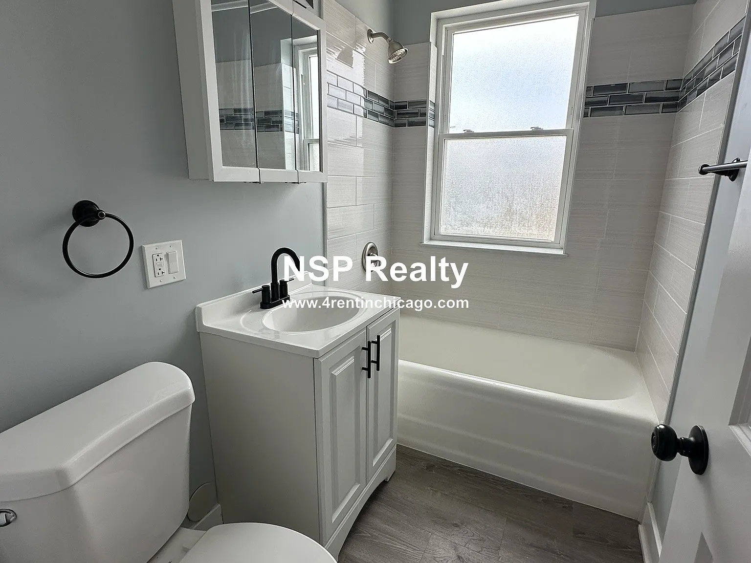 3 bed, 1.0 bath, 500 sqft, $2,745 — Photo 4