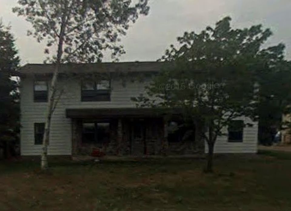 Front, Unit is upper right