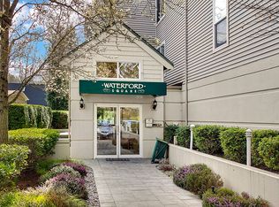 6831 NE 170th St UNIT 105, Kenmore, WA 98028
